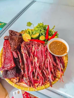 Thịt lợn gác bếp